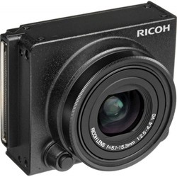 Ricoh S10 24-72mm f/2.5-4.4 VC
