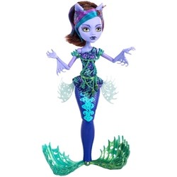 Monster High Great Scarrier Reef Clawdeen Wolf DHB53