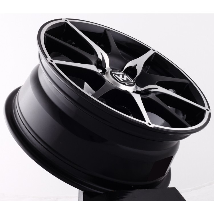 Kormetal Voyage KM 165 6,5x15/5x108 ET35 DIA67,1