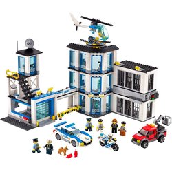 Lego Police Station 60141
