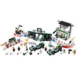 Lego Mercedes AMG Petronas Formula One Team 75883