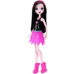 Monster High Cheerleader Draculaura DNV67