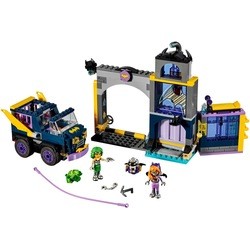 Lego Batgirl Secret Bunker 41237