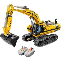 Lego Motorized Excavator 8043