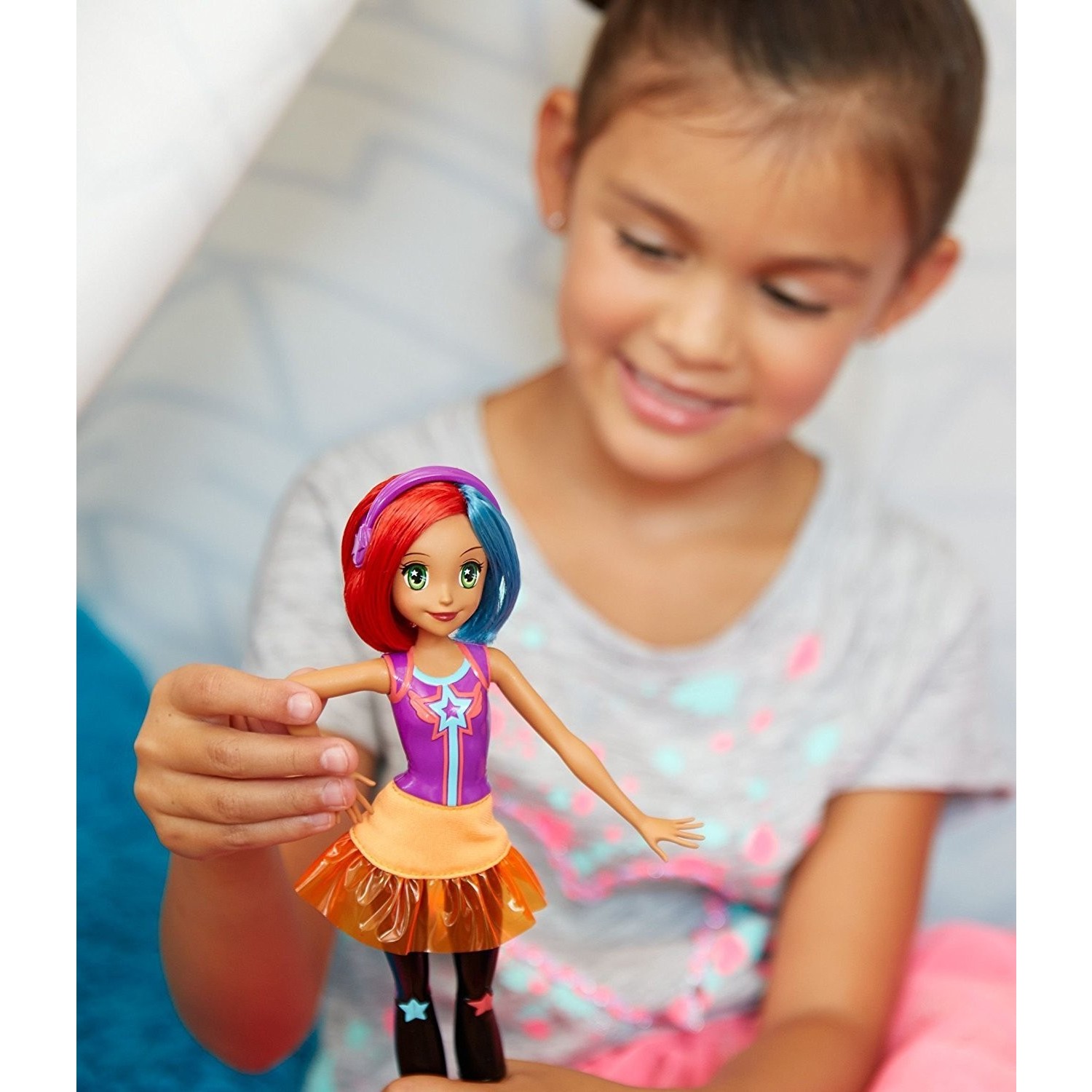 Barbie Video Game Hero Multi-Color Hair DTW05