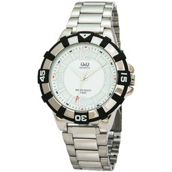 Q&Q Q840J204Y