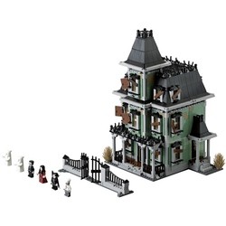 Lego Haunted House 10228