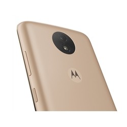 Motorola Moto C 16GB (золотистый)