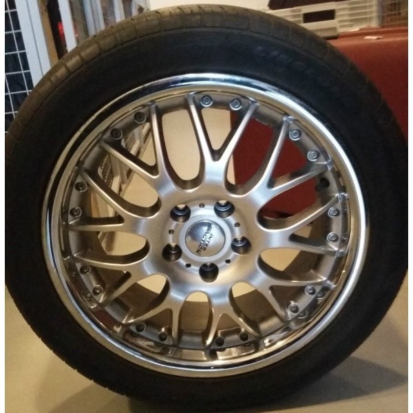 Inter Action Mesh II 8x18/5x112 ET30 DIA73,1