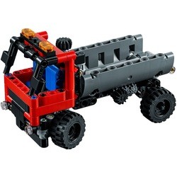 Lego Hook Loader 42084
