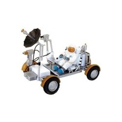 4D Master Lunar Rover with Astronaut 26374