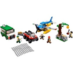 Lego Mountain River Heist 60175