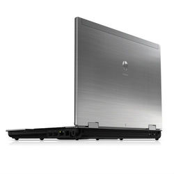 HP 8540W-NU515AV