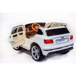 RiverToys Bentley Bentayga (белый)