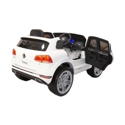 RiverToys Volkswagen Touareg (белый)