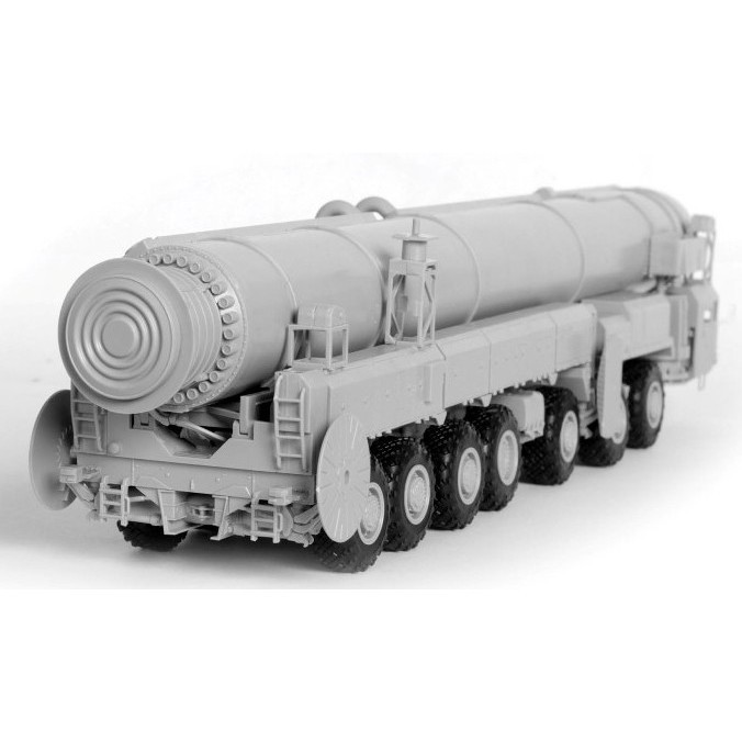 Zvezda Ballistic Missile Launcher Topol SS-25 Sickle (1:72)