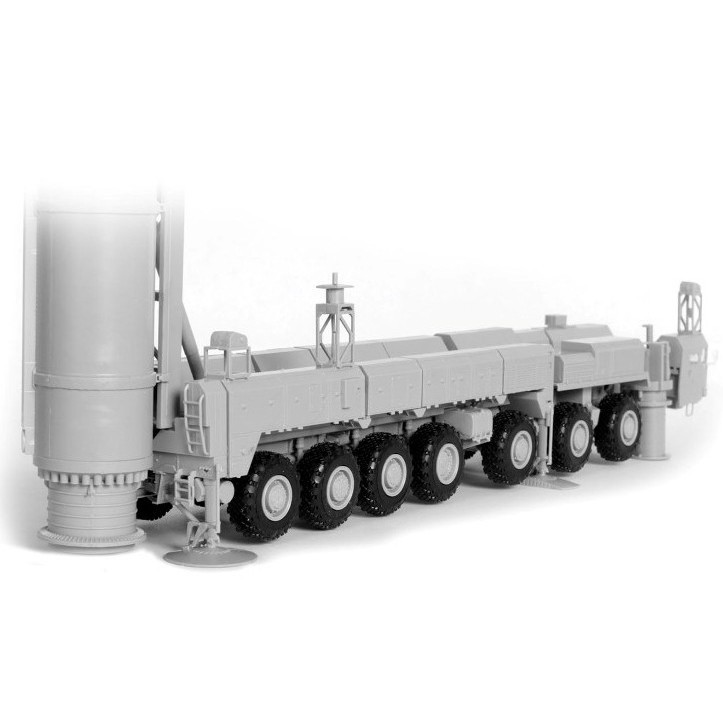 Zvezda Ballistic Missile Launcher Topol SS-25 Sickle (1:72)