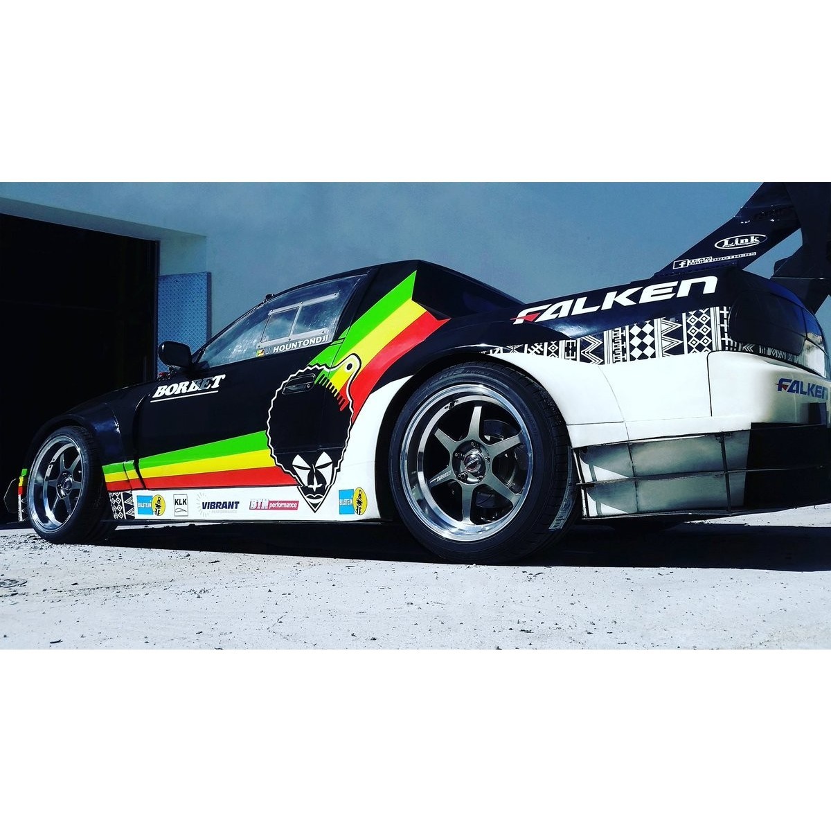 Borbet DB8/GT 8,5x18/5x114,3 ET20 DIA72,5