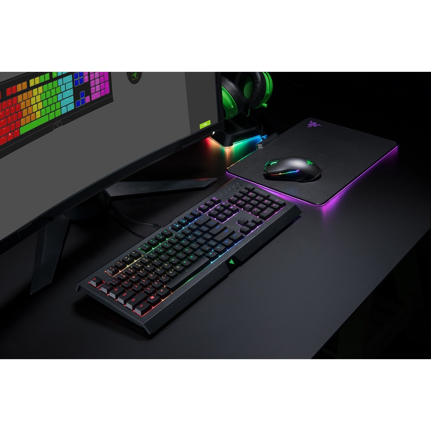 Razer cynosa. Razer Cynosa Chroma. Клавиатура рейзер Cynosa Chroma. Razer Cynosa Chroma rz03-02260800-r3r1. Игровая клавиатура Razer Cynosa.