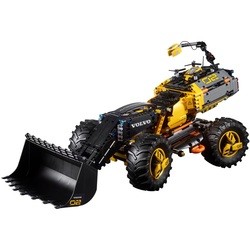 Lego Volvo Concept Wheel Loader ZEUX 42081