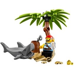 Lego Classic Pirate Minifigure 5003082