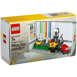 Lego Minifigure Factory 5005358