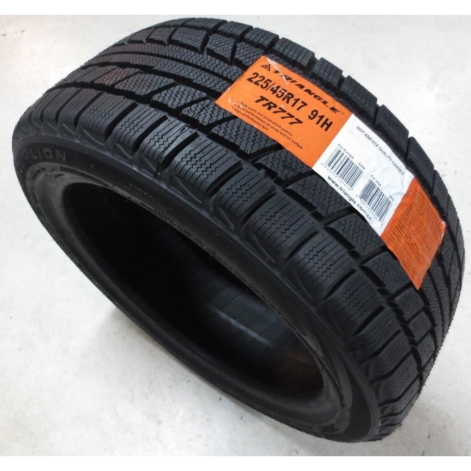 Triangle TR777 225/50 R17 98V