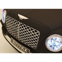 RiverToys Bentley E777KX (черный)
