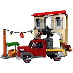 Lego Dorado Showdown 75972