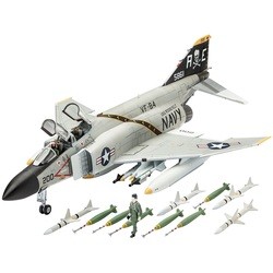 Revell F-4J Phantom II (1:72)