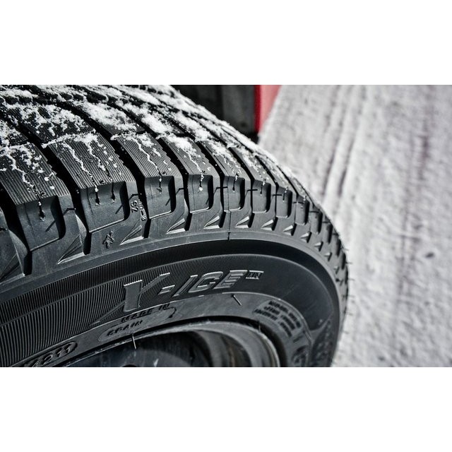 Michelin X-Ice Xi 3 225/65 R17 102T