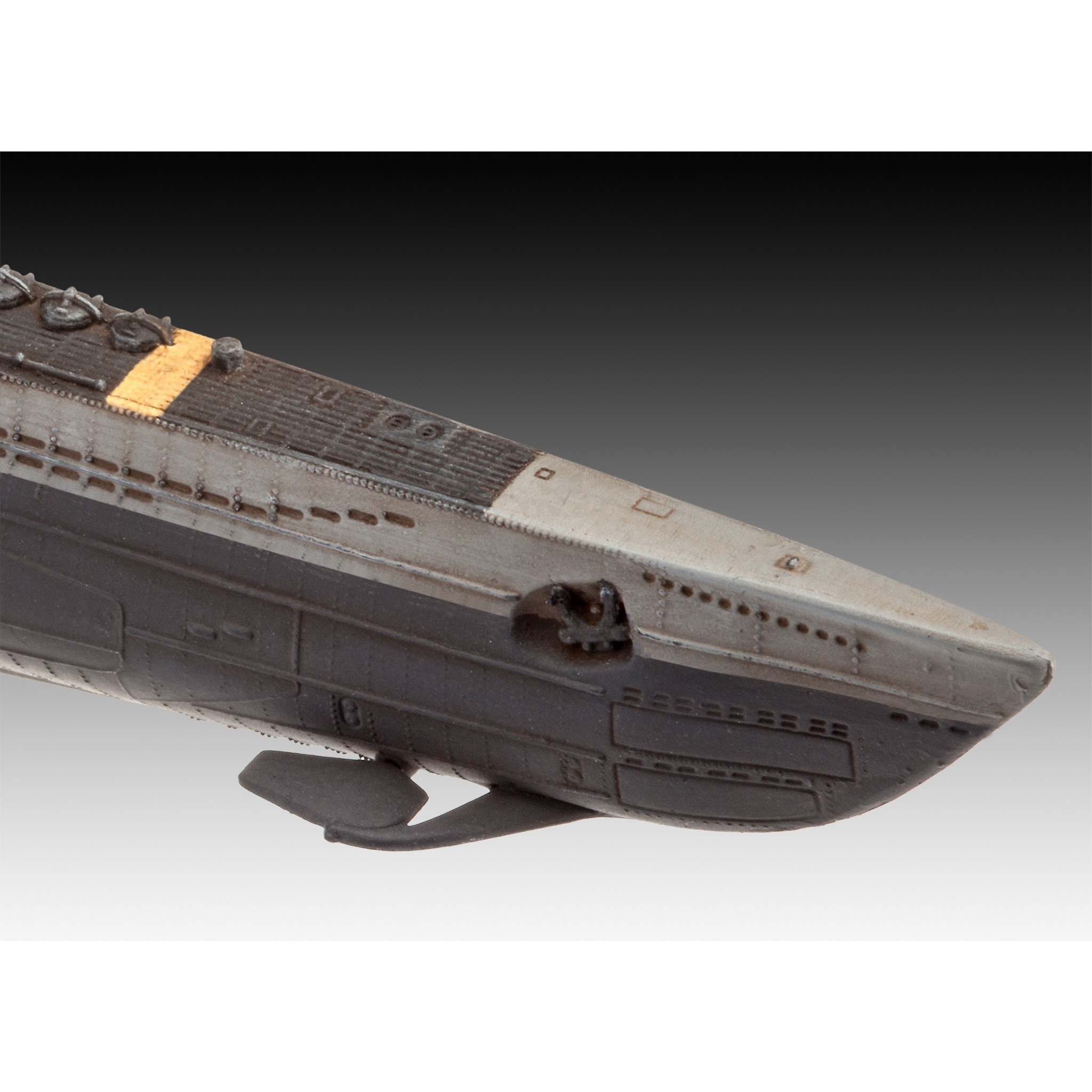 Revell German Submarine Type VII C/41 (1:350)