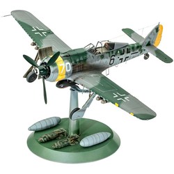 Revell Focke-Wulf Fw190 F-8 (1:32)