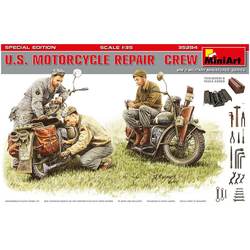 MiniArt U.S. Motorcycle Repair Crew (1:35)