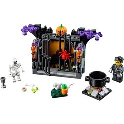 Lego Halloween Haunt 40260