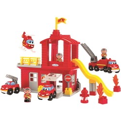 Ecoiffier Fire Station 3026