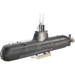 Revell Submarine Class 214 (1:144)