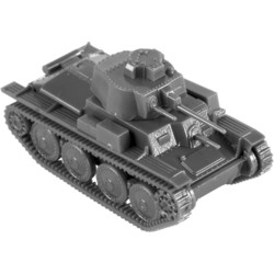 Zvezda German Light Tank Pz.Kpfw.38 (T) (1:100)