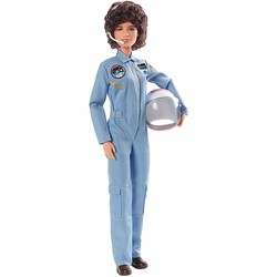 Barbie Sally Ride FXD77