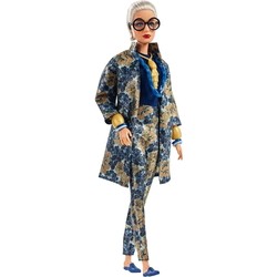 Barbie Styled by Iris Apfel FWJ28