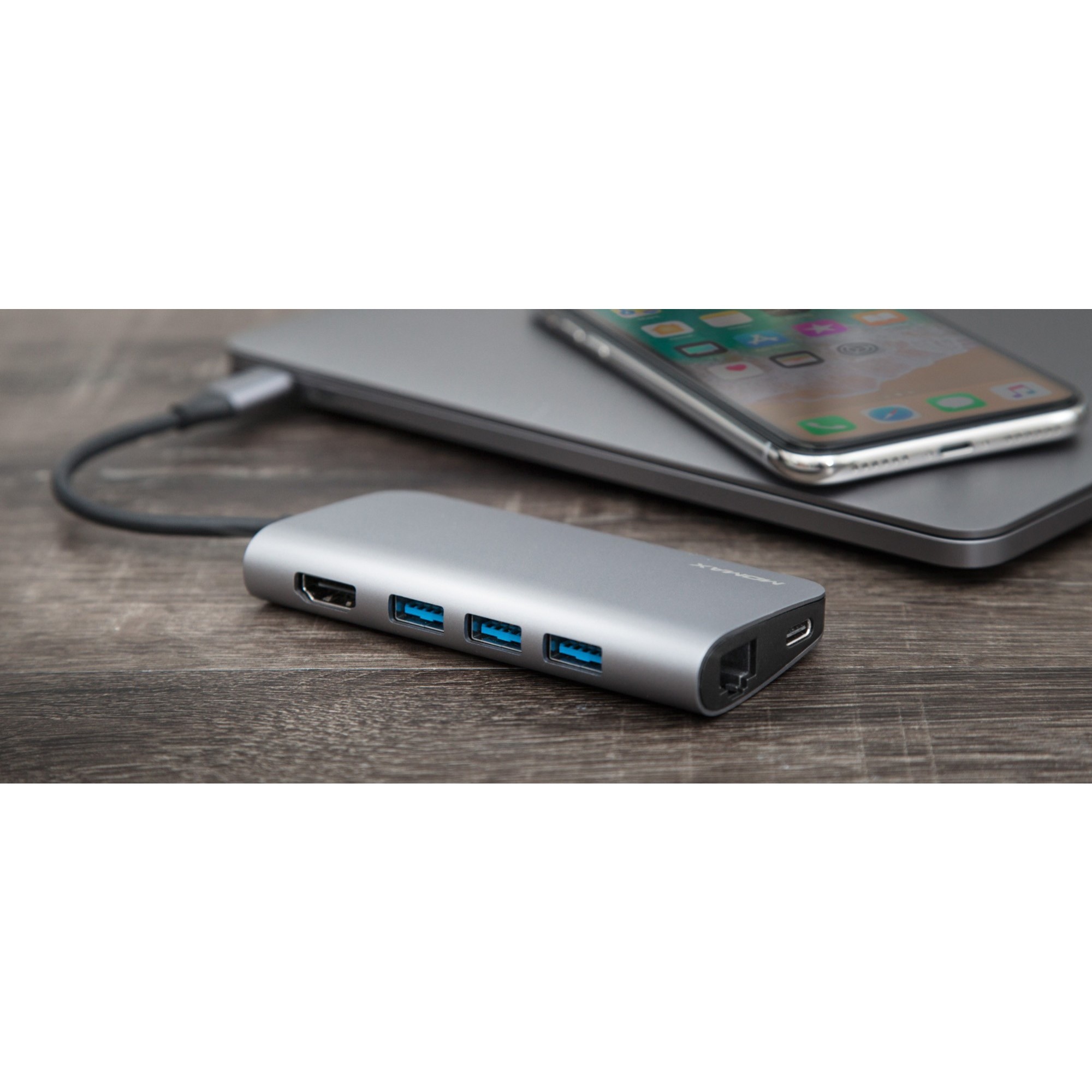 Momax One Link 8-in-1 Type-C Hub
