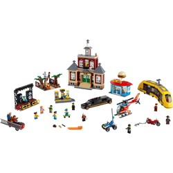 Lego Main Square 60271