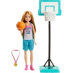 Barbie Adventures Stacie GHK35