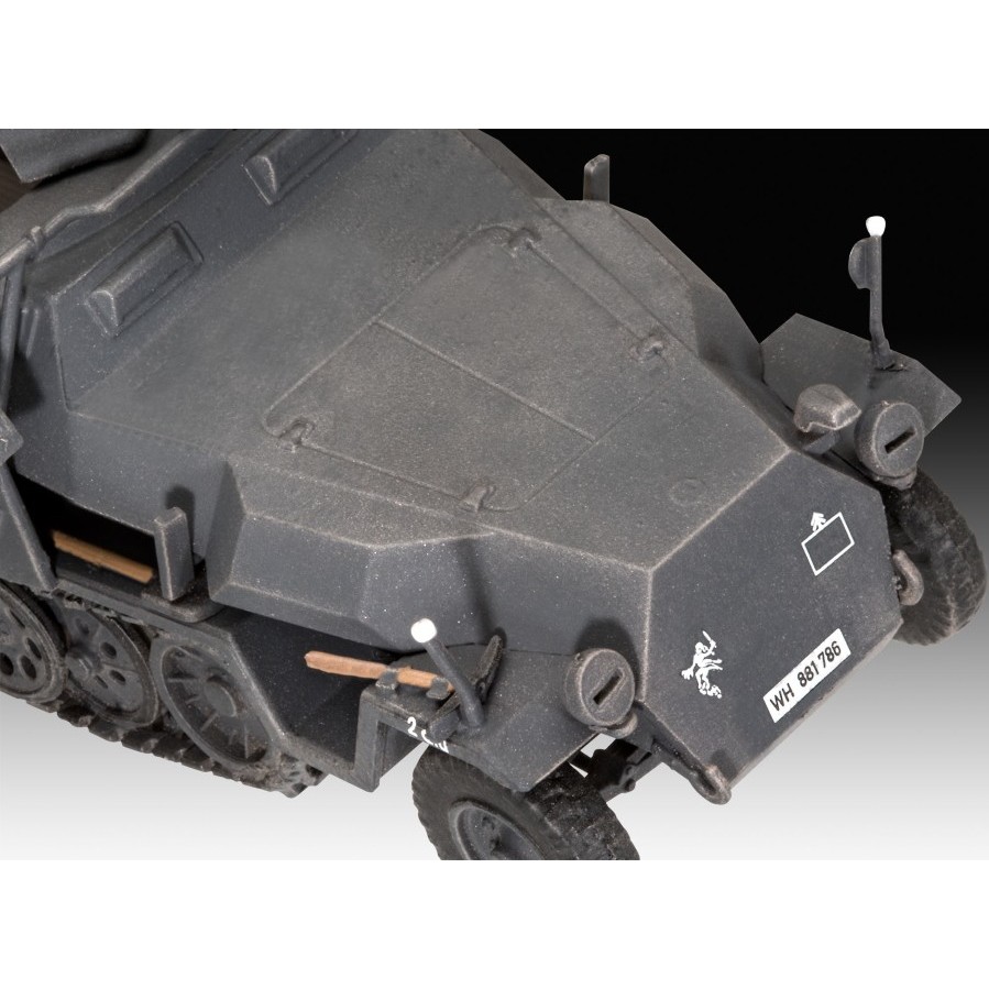 Revell Sd.Kfz. 251/1 Ausf. C + Wurfr. 40 (1:72)