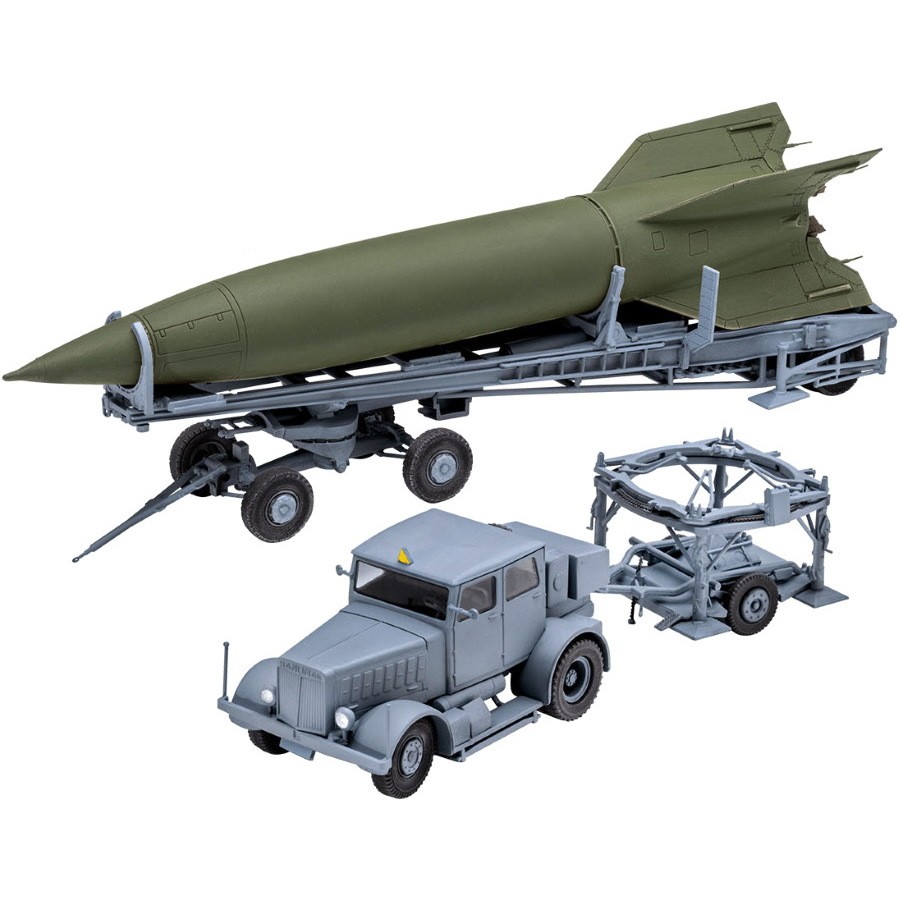 Revell SS-100 Gigant with Transporter and V2 (1:72)