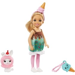 Barbie Club Chelsea Dress-Up Doll GHV69