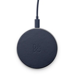 Bang&Olufsen BeoPlay Charging Pad