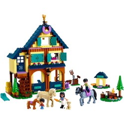 Lego Forest Horseback Riding Center 41683