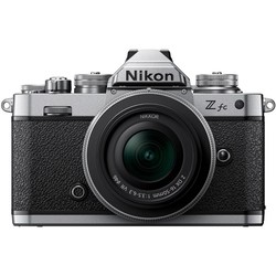 Nikon Z fc kit