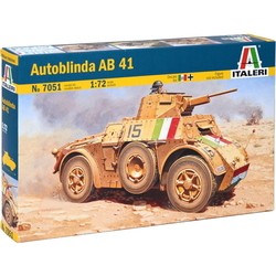 ITALERI Autoblinda AB 41 (1:72)